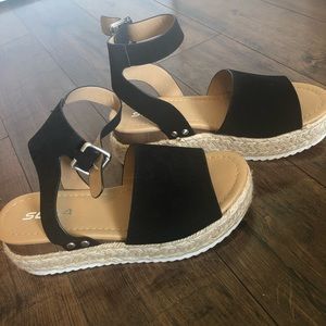 SODA Platform Wedges